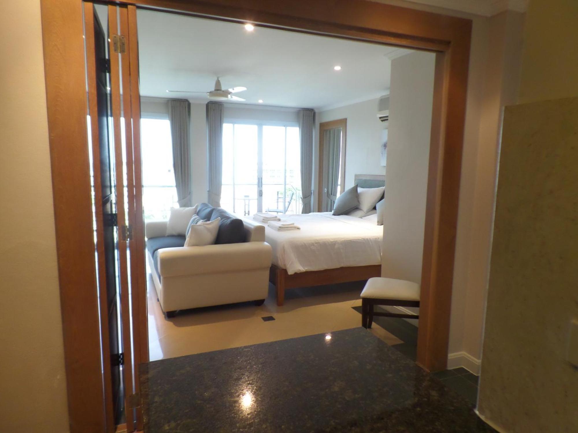 Westbury Appart hôtel